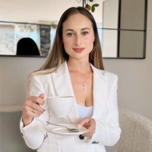 Нутріціолог Вікторія